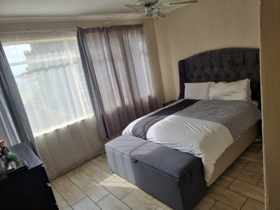 3 Bedroom Property for Sale in Halfway Gardens Gauteng