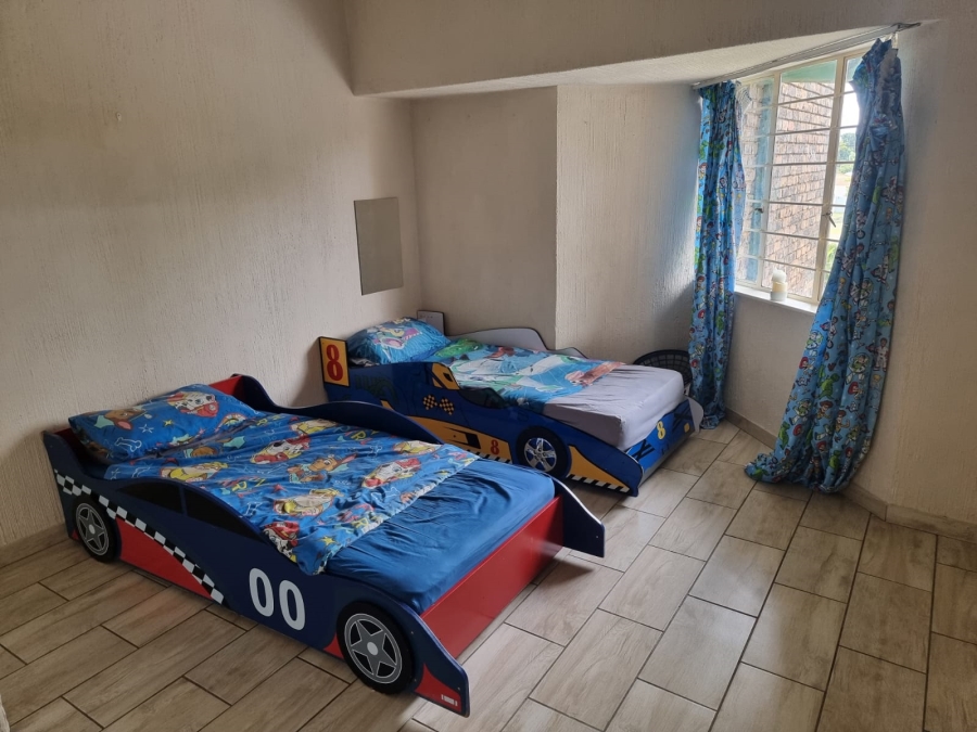 3 Bedroom Property for Sale in Halfway Gardens Gauteng