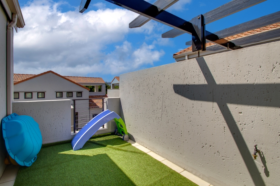 To Let 1 Bedroom Property for Rent in Fourways Gauteng