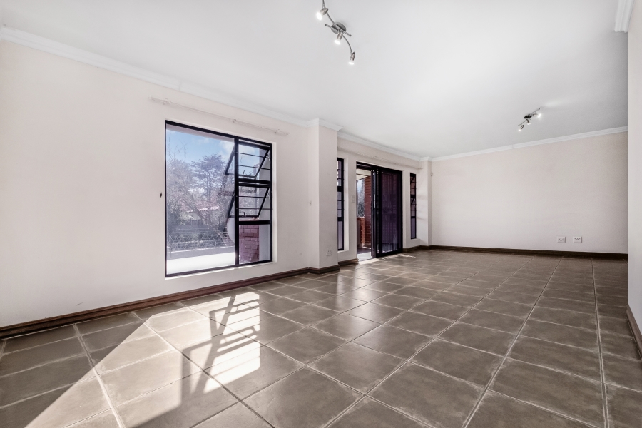 To Let 2 Bedroom Property for Rent in Fourways Gauteng