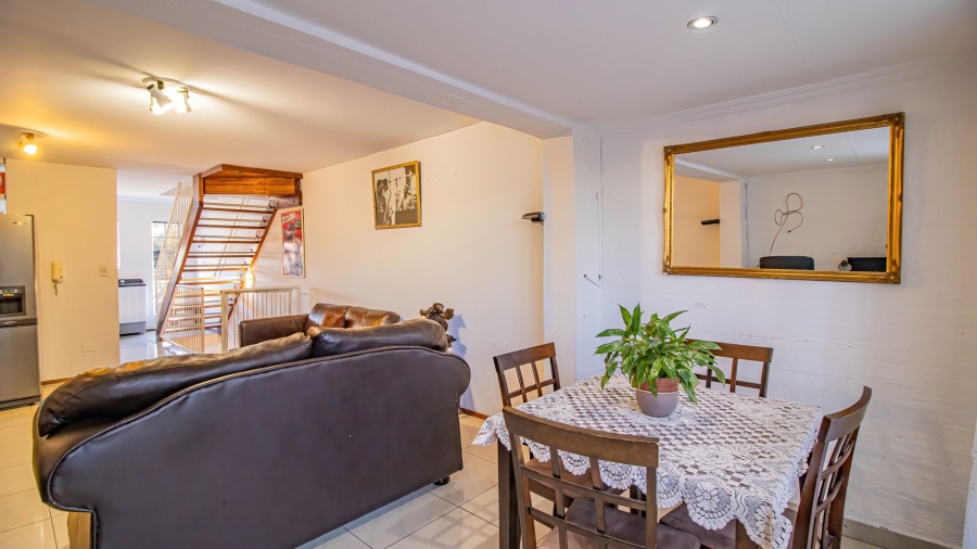 2 Bedroom Property for Sale in Ridgeway Gauteng