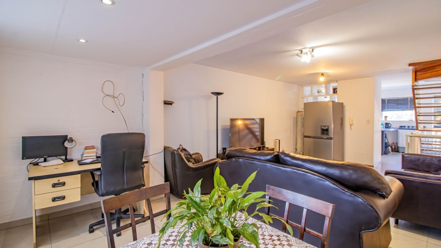 2 Bedroom Property for Sale in Ridgeway Gauteng