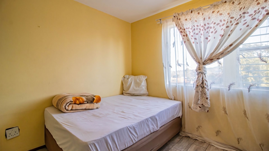 2 Bedroom Property for Sale in Ridgeway Gauteng