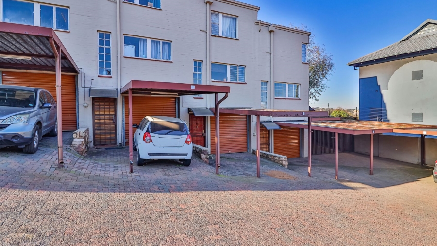 2 Bedroom Property for Sale in Ridgeway Gauteng