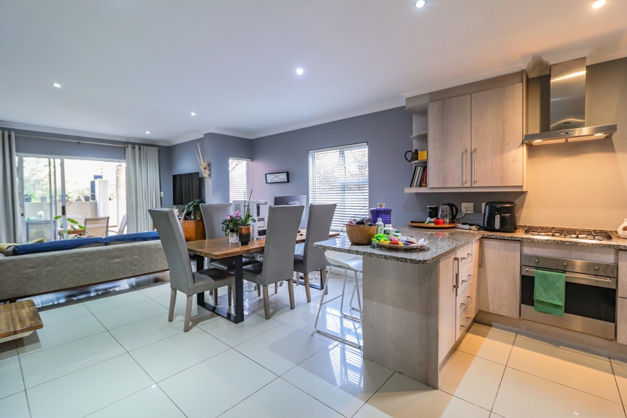 To Let 3 Bedroom Property for Rent in Victory Park Gauteng
