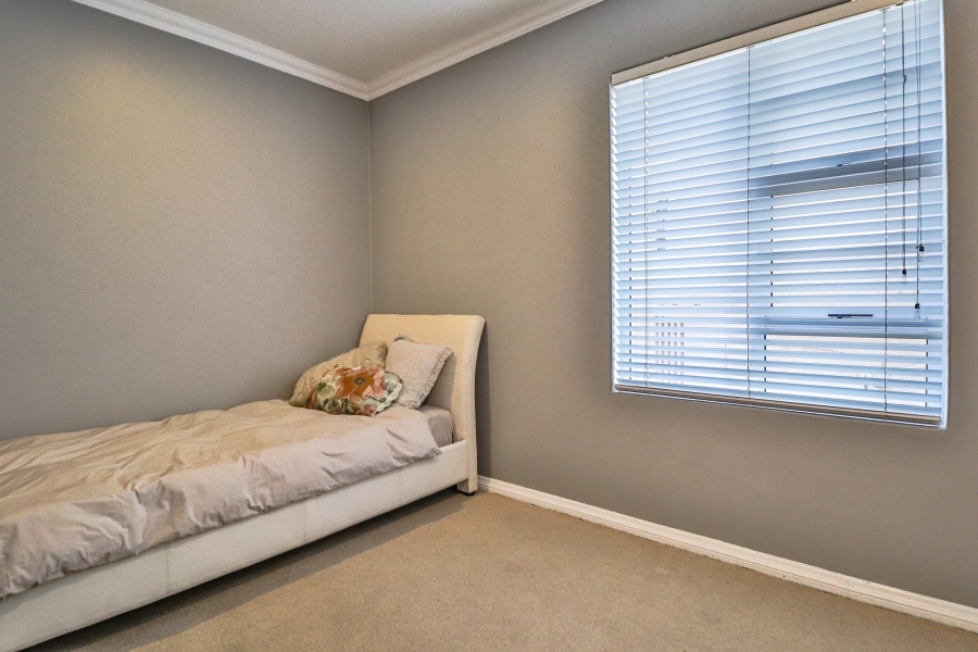 To Let 3 Bedroom Property for Rent in Victory Park Gauteng