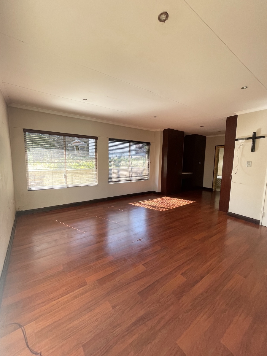 3 Bedroom Property for Sale in Northcliff Gauteng
