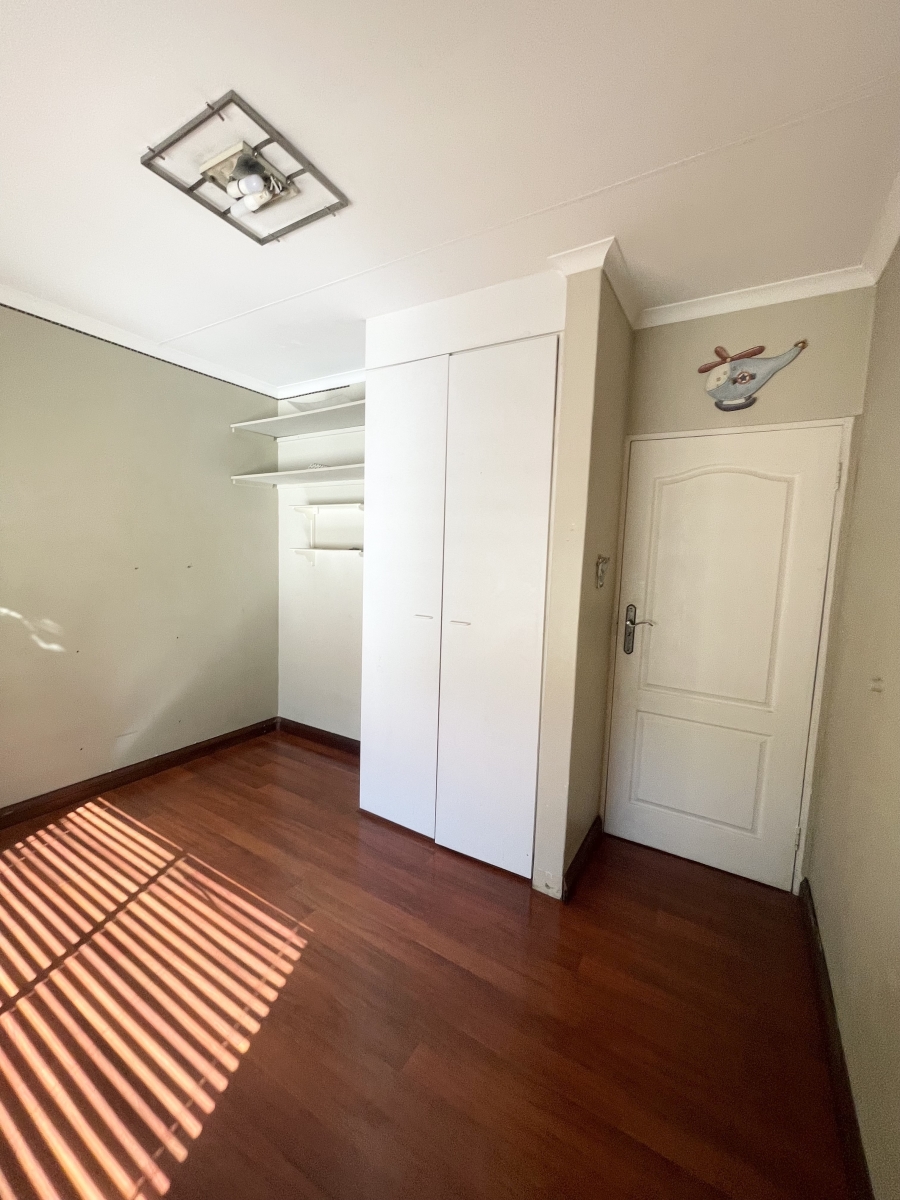 3 Bedroom Property for Sale in Northcliff Gauteng