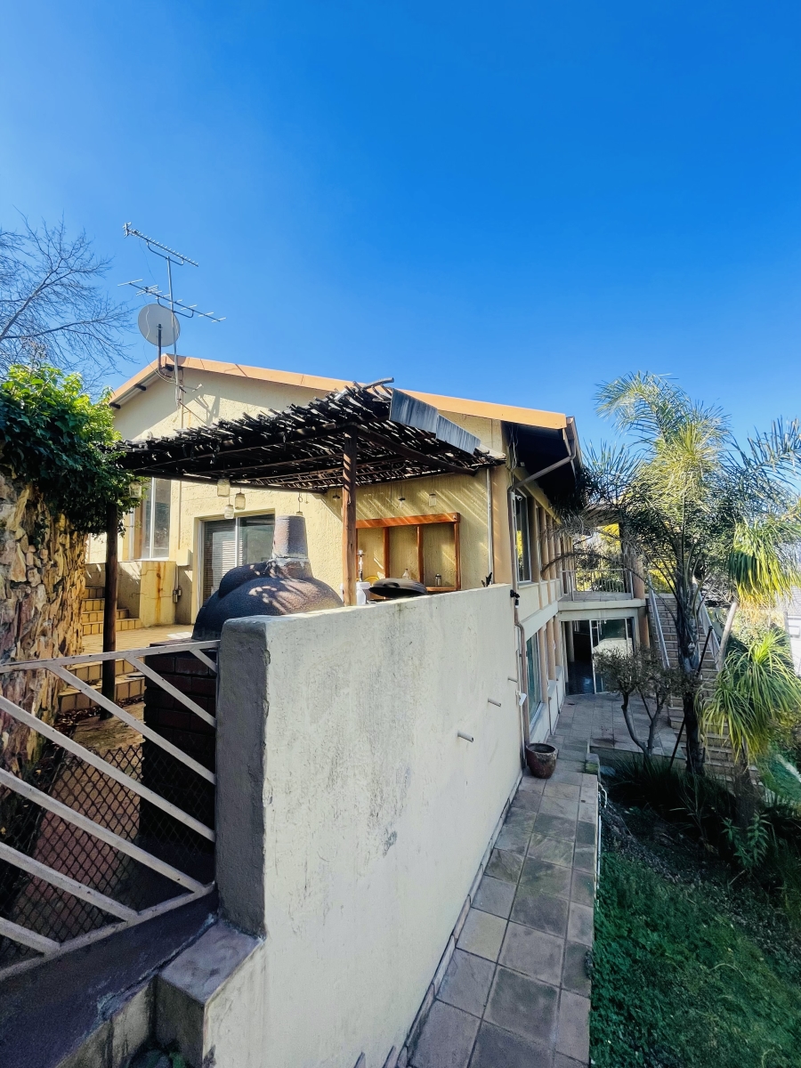 3 Bedroom Property for Sale in Northcliff Gauteng