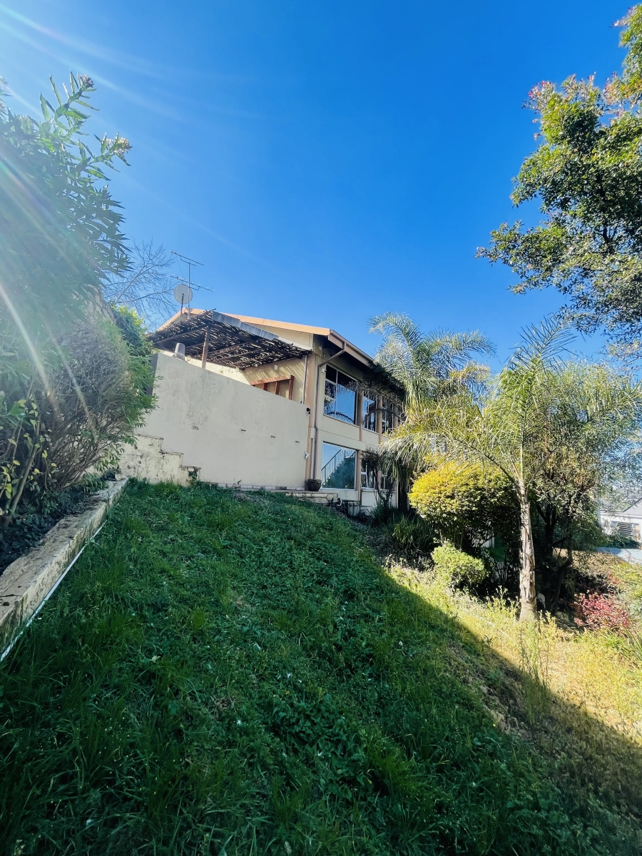 3 Bedroom Property for Sale in Northcliff Gauteng