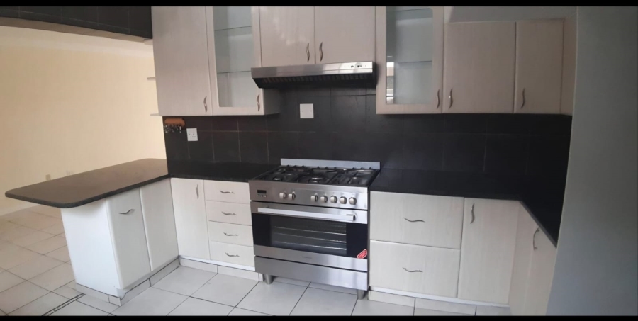 3 Bedroom Property for Sale in Eden Glen Gauteng