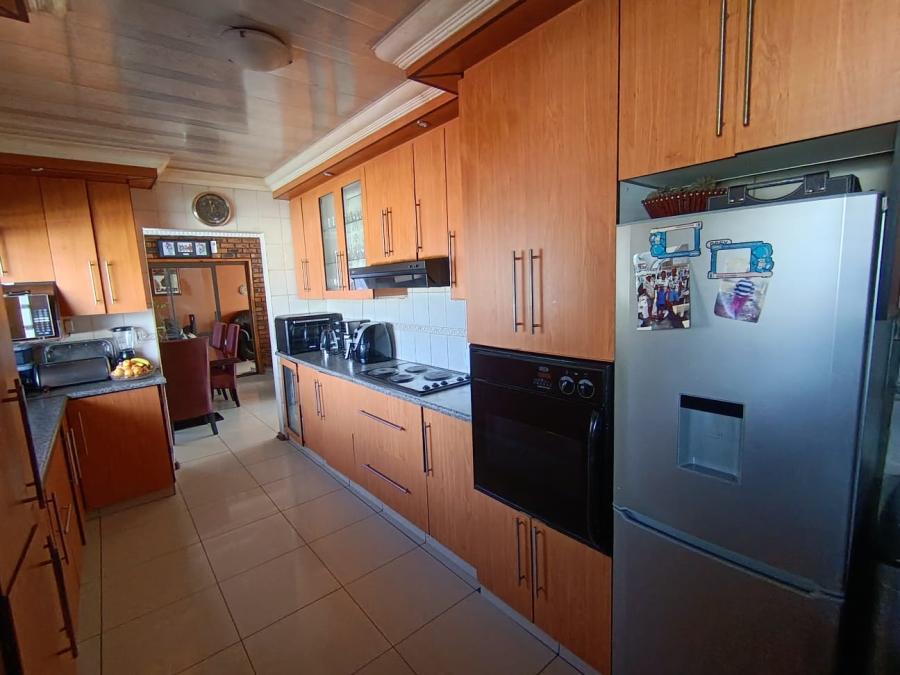 To Let 3 Bedroom Property for Rent in Modder East Gauteng