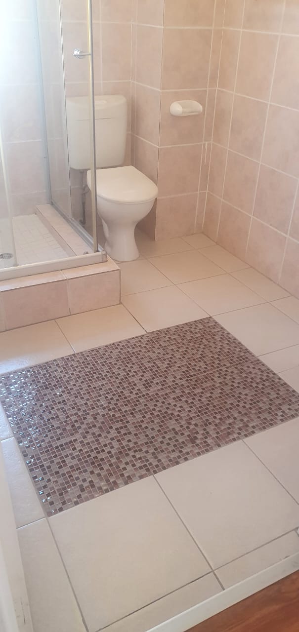 To Let 3 Bedroom Property for Rent in Mondeor Gauteng