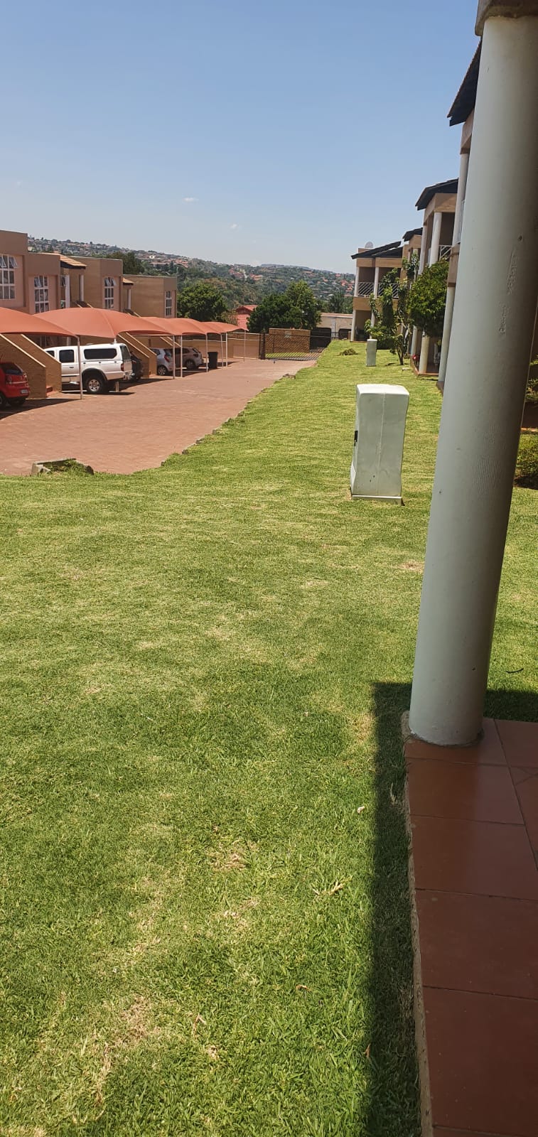 To Let 3 Bedroom Property for Rent in Mondeor Gauteng