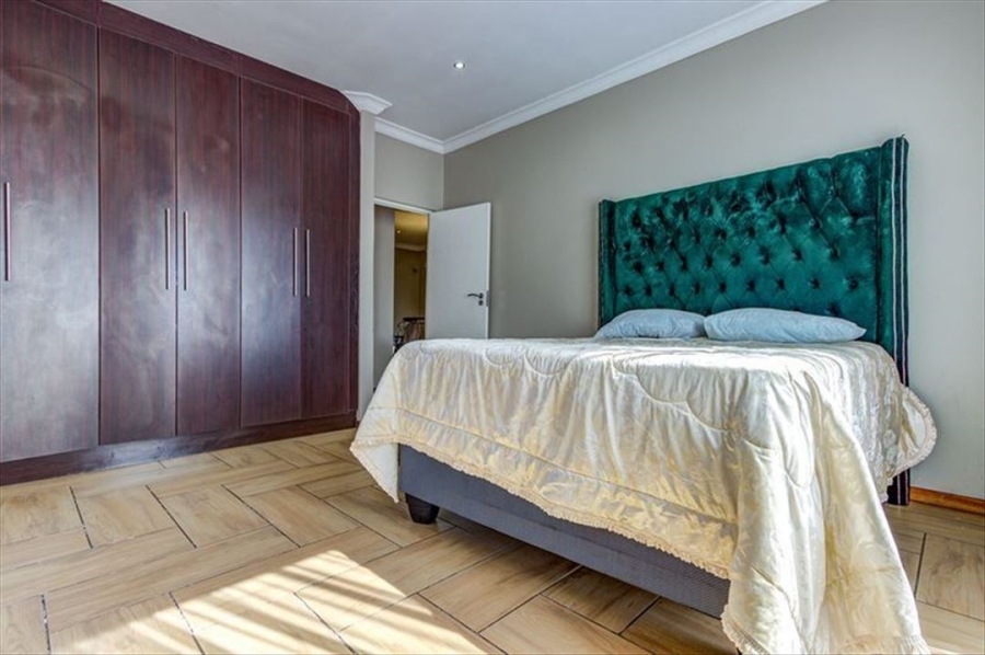 4 Bedroom Property for Sale in Parkrand Gauteng
