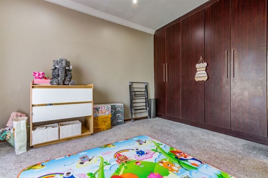 4 Bedroom Property for Sale in Parkrand Gauteng