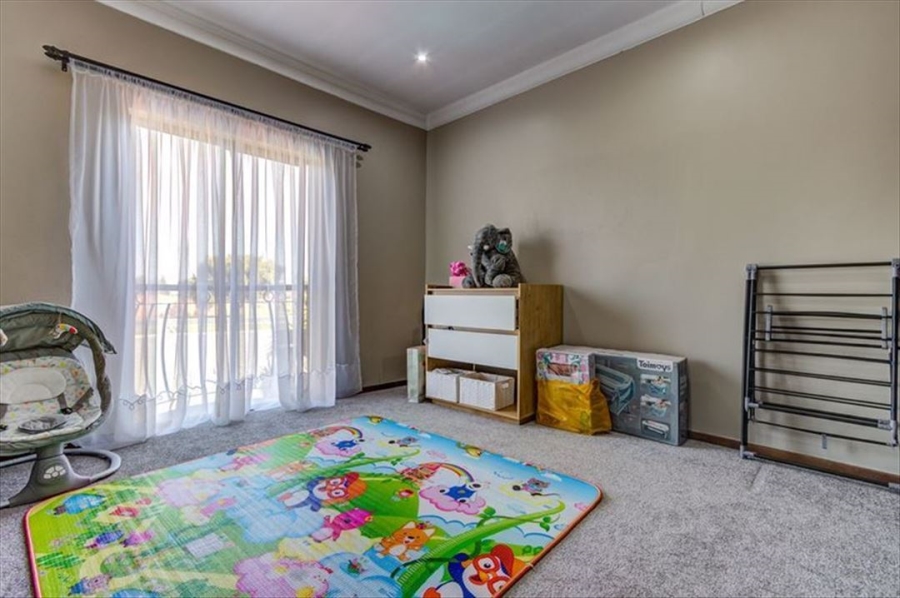 4 Bedroom Property for Sale in Parkrand Gauteng