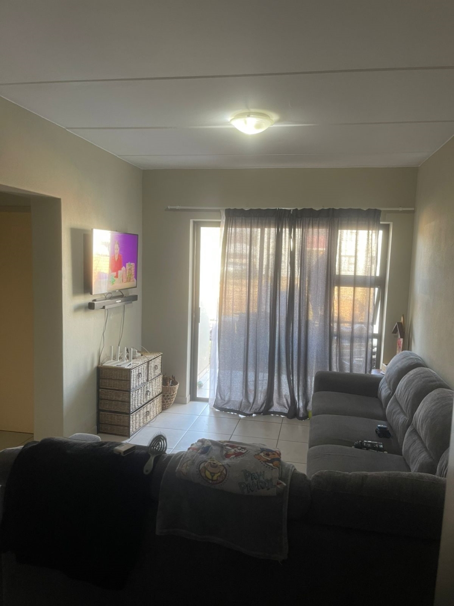 To Let 2 Bedroom Property for Rent in Norton Park Gauteng