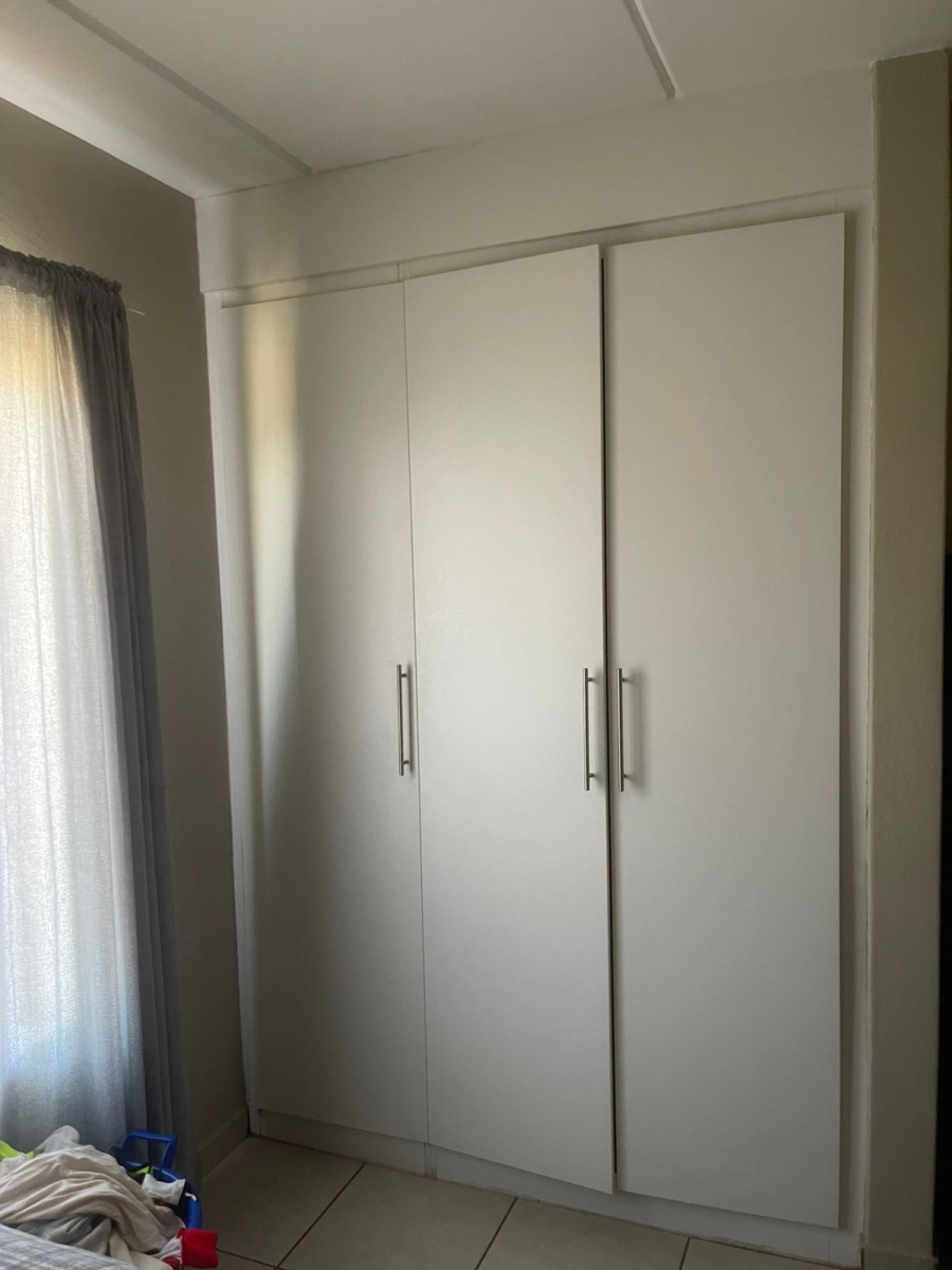 To Let 2 Bedroom Property for Rent in Norton Park Gauteng