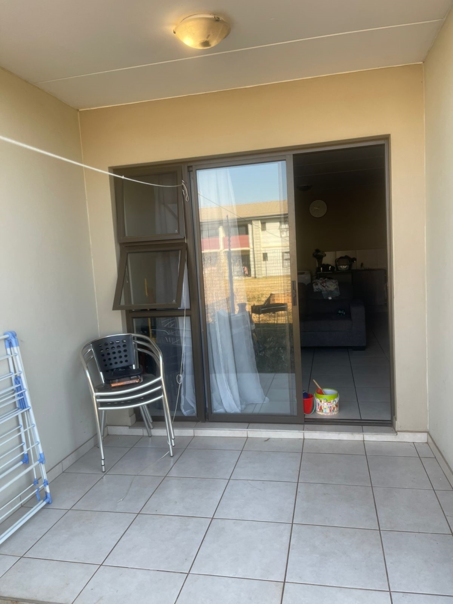 To Let 2 Bedroom Property for Rent in Norton Park Gauteng
