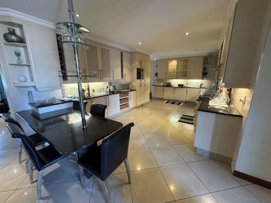 4 Bedroom Property for Sale in Beyers Park Gauteng