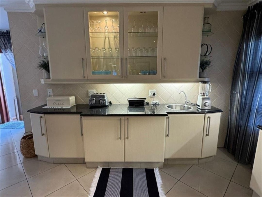 4 Bedroom Property for Sale in Beyers Park Gauteng