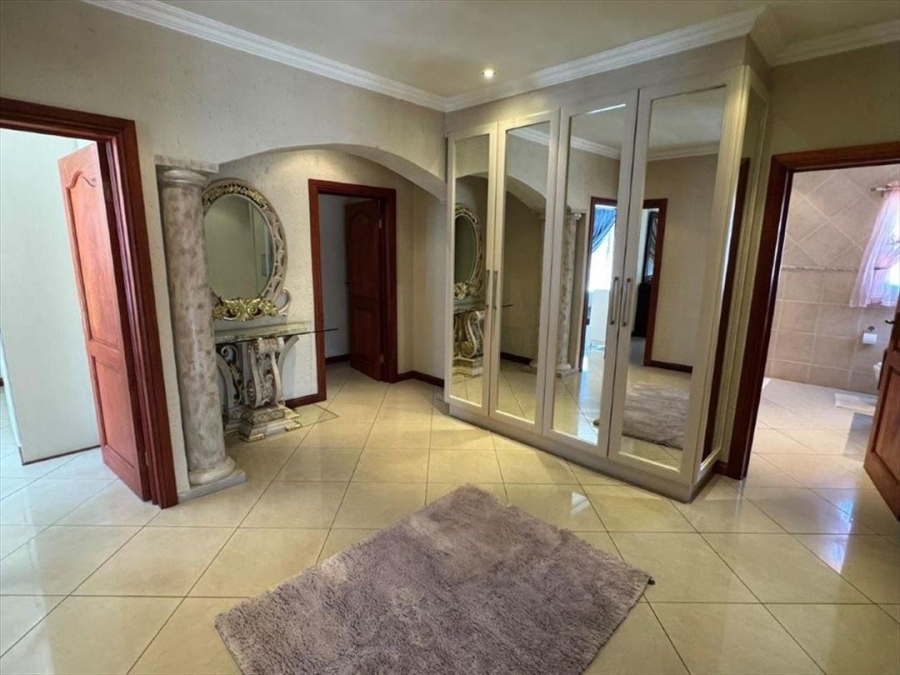 4 Bedroom Property for Sale in Beyers Park Gauteng