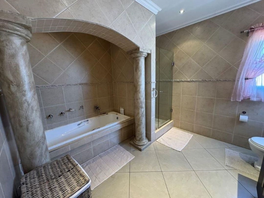 4 Bedroom Property for Sale in Beyers Park Gauteng