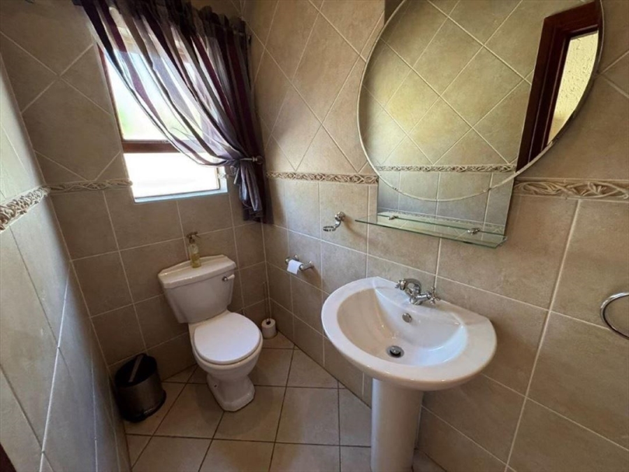 4 Bedroom Property for Sale in Beyers Park Gauteng