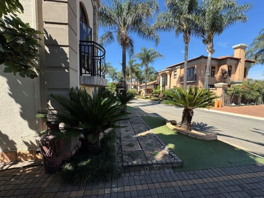 4 Bedroom Property for Sale in Beyers Park Gauteng