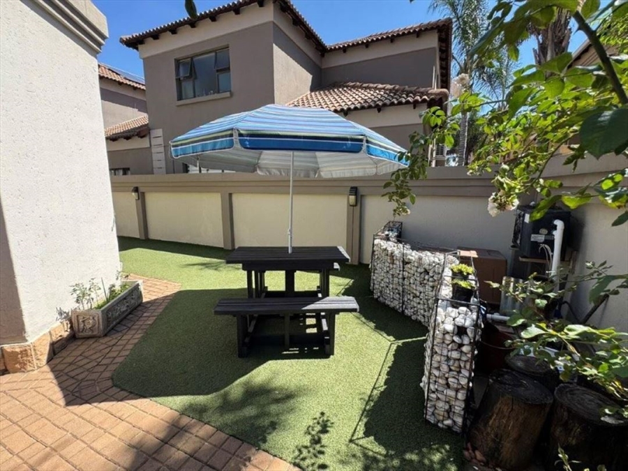 4 Bedroom Property for Sale in Beyers Park Gauteng
