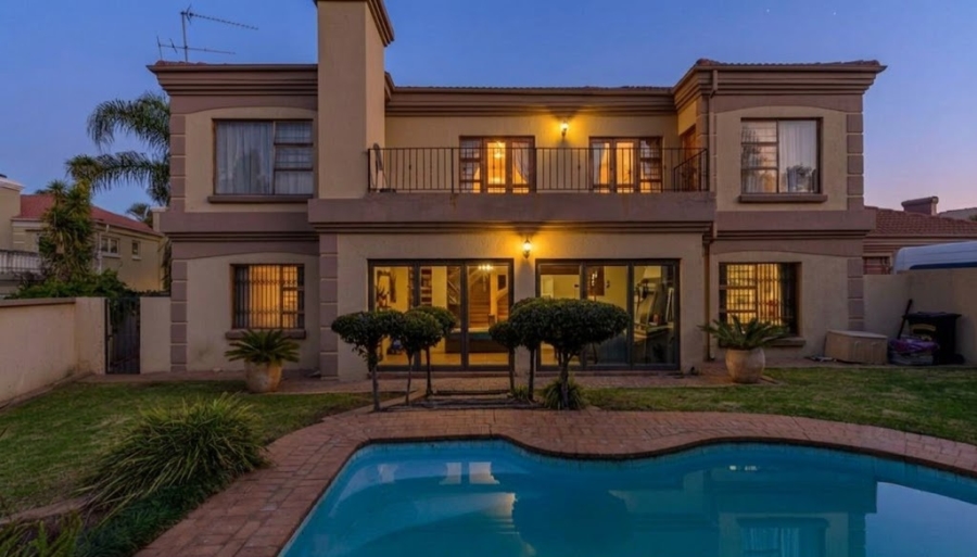4 Bedroom Property for Sale in Van Riebeeck Park Gauteng