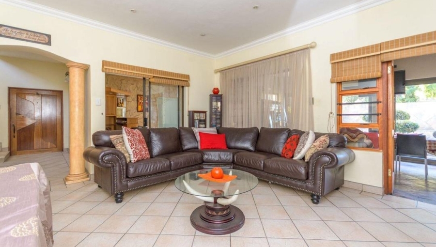 4 Bedroom Property for Sale in Van Riebeeck Park Gauteng