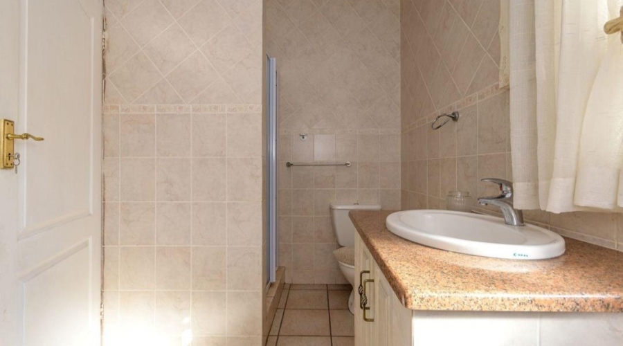 4 Bedroom Property for Sale in Van Riebeeck Park Gauteng