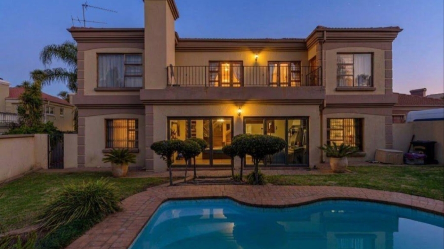 4 Bedroom Property for Sale in Van Riebeeck Park Gauteng