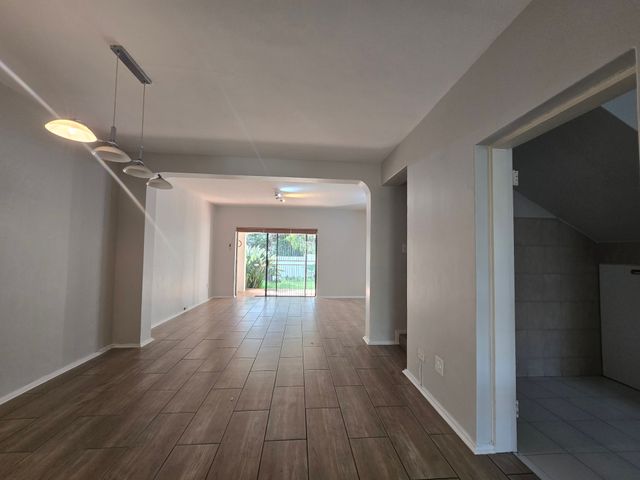 To Let 3 Bedroom Property for Rent in Rivonia Gauteng