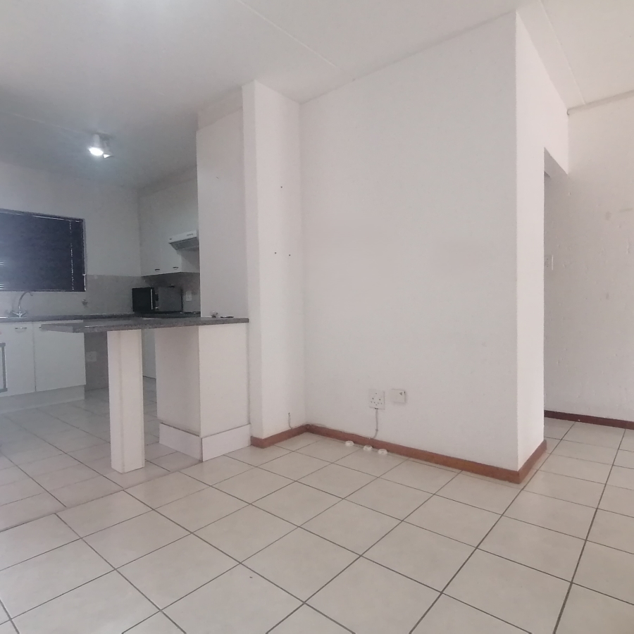 To Let 2 Bedroom Property for Rent in Edenburg Gauteng