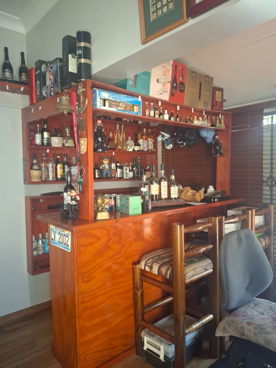 3 Bedroom Property for Sale in Hurlyvale Gauteng