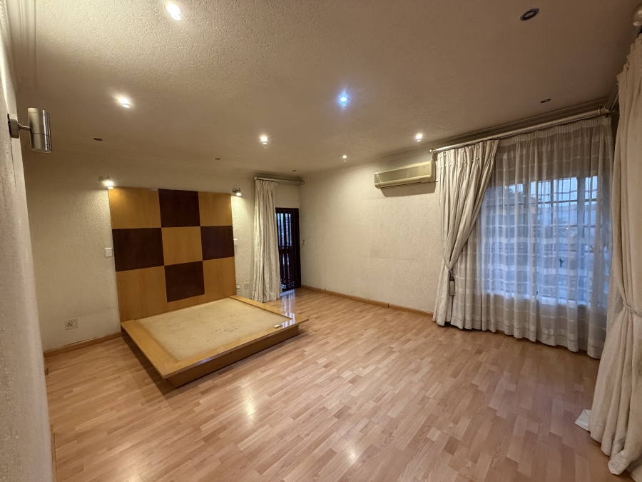 To Let 4 Bedroom Property for Rent in Laudium Gauteng
