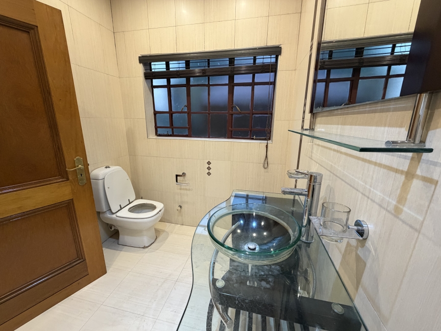 To Let 4 Bedroom Property for Rent in Laudium Gauteng
