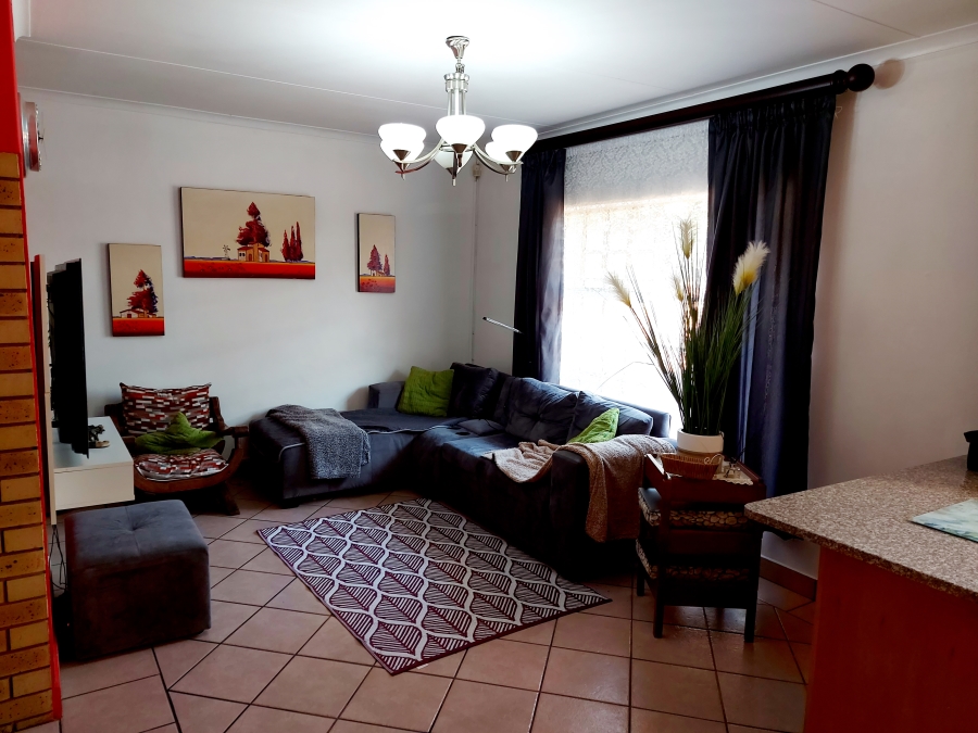 3 Bedroom Property for Sale in Erasmusrand Gauteng