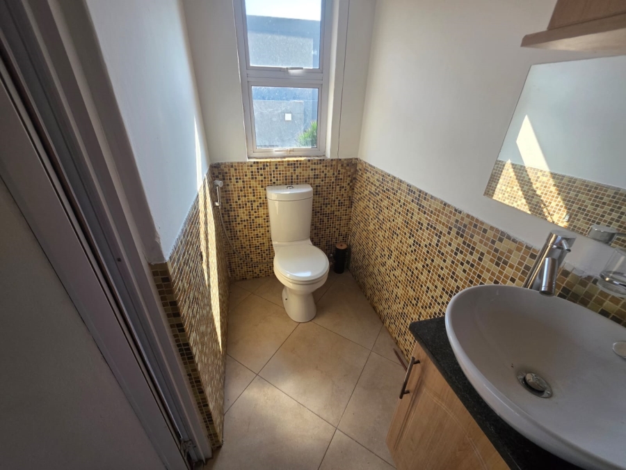 4 Bedroom Property for Sale in Ebotse Golf Estate Gauteng
