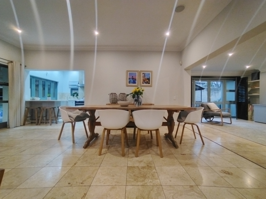 4 Bedroom Property for Sale in Baileys Muckleneuk Gauteng
