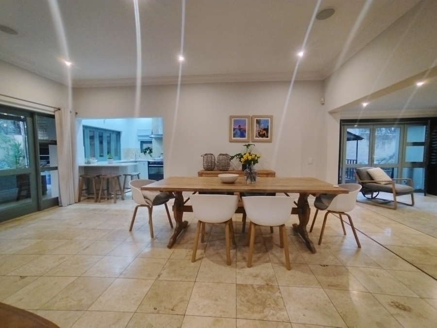 4 Bedroom Property for Sale in Baileys Muckleneuk Gauteng