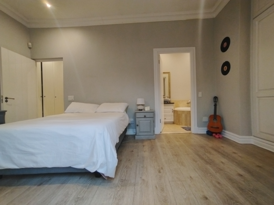 4 Bedroom Property for Sale in Baileys Muckleneuk Gauteng