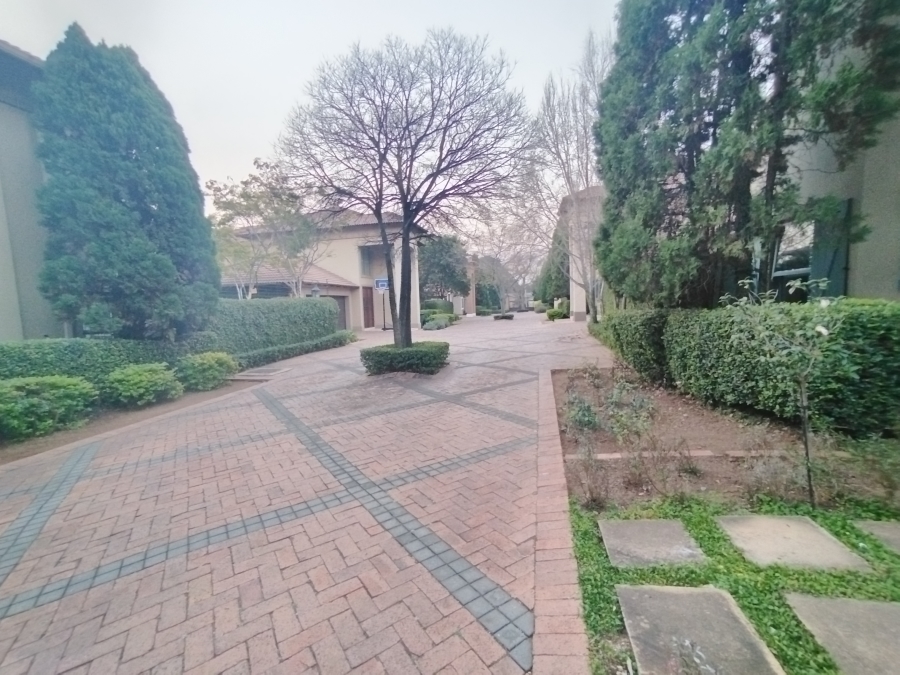 4 Bedroom Property for Sale in Baileys Muckleneuk Gauteng