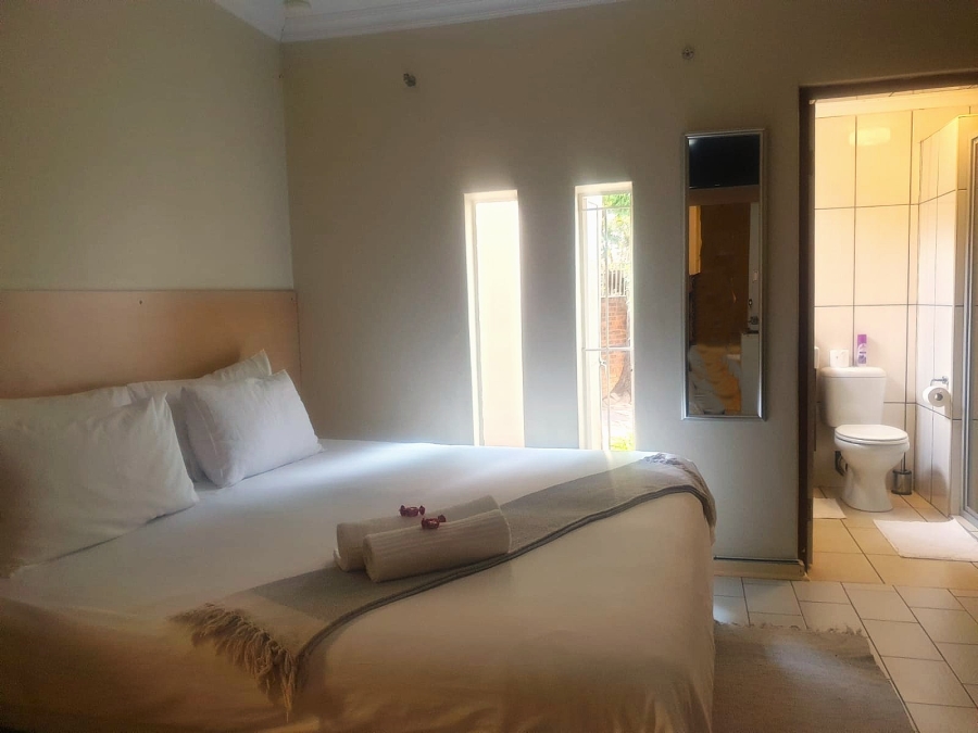 To Let 1 Bedroom Property for Rent in Garsfontein Gauteng