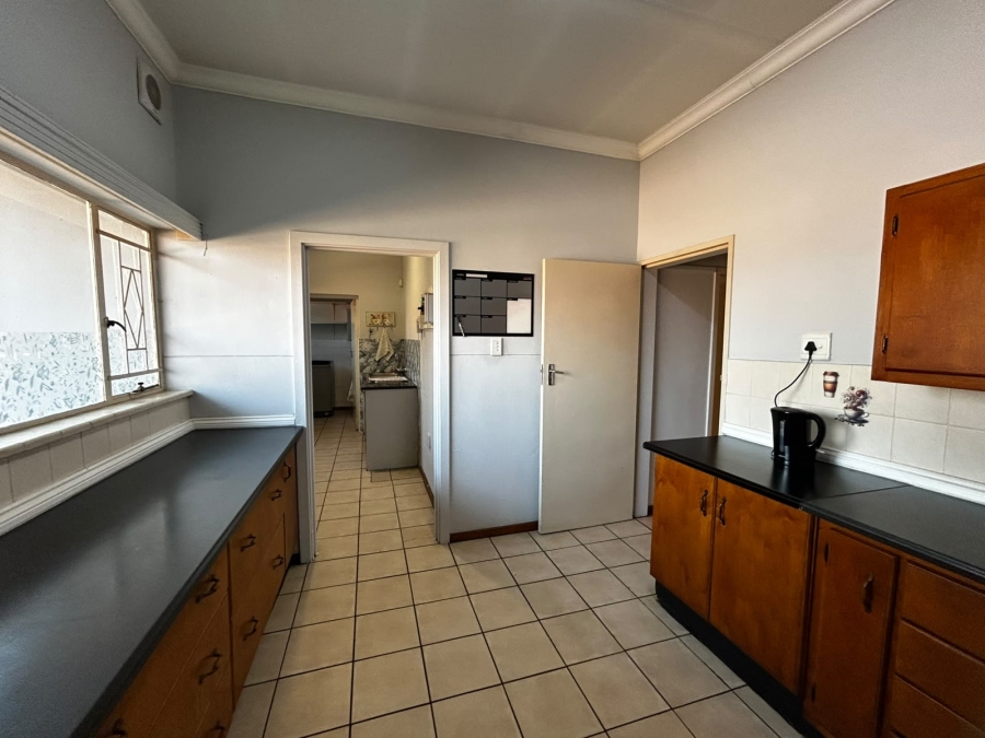 To Let 3 Bedroom Property for Rent in Waverley Gauteng