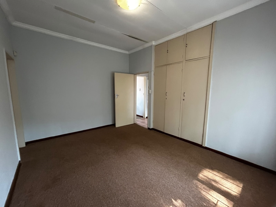 To Let 3 Bedroom Property for Rent in Waverley Gauteng