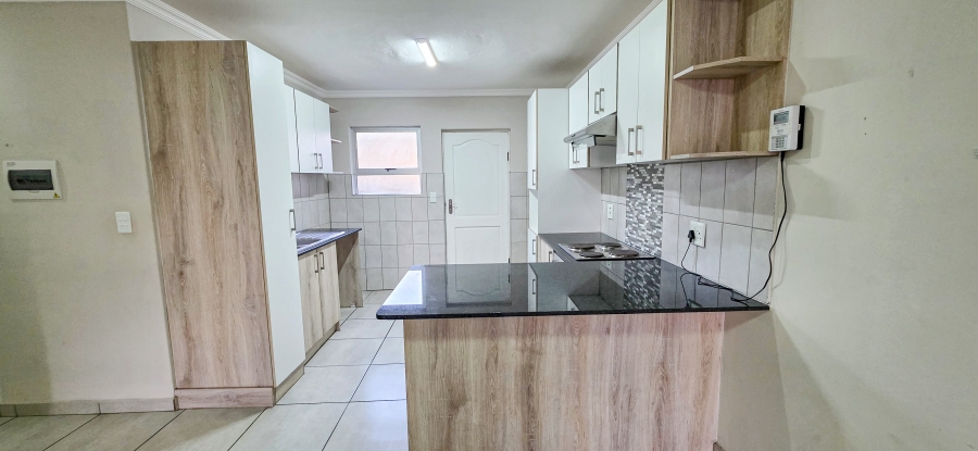 2 Bedroom Property for Sale in Montana Gauteng